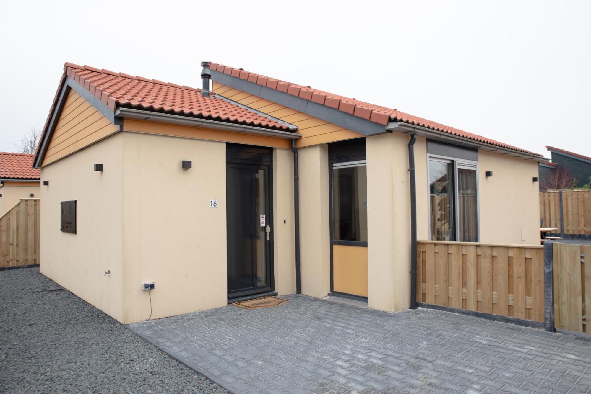 فندق Recreatiepark De Koornmolen Zevenhuizen  المظهر الخارجي الصورة