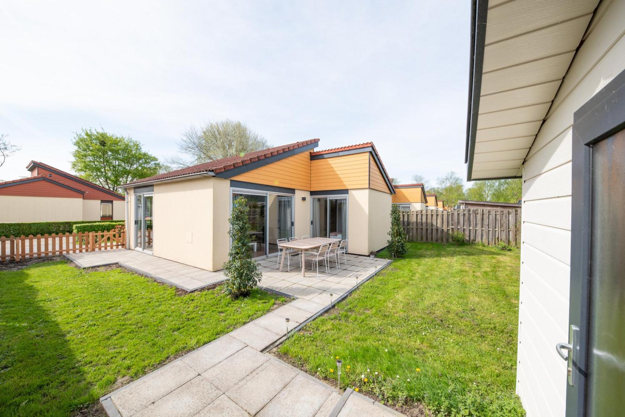 فندق Recreatiepark De Koornmolen Zevenhuizen  المظهر الخارجي الصورة